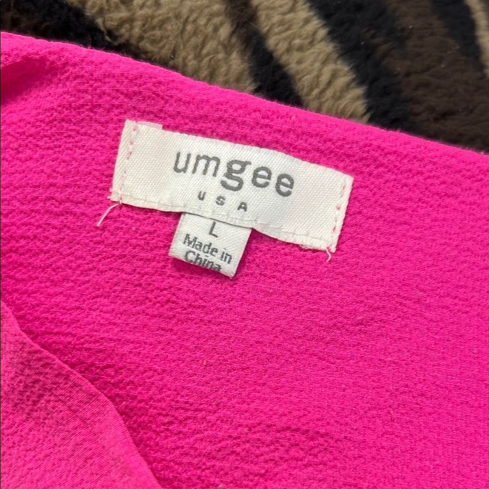 Pink Ruffle Cold Shoulder Top - Picture 4 of 4